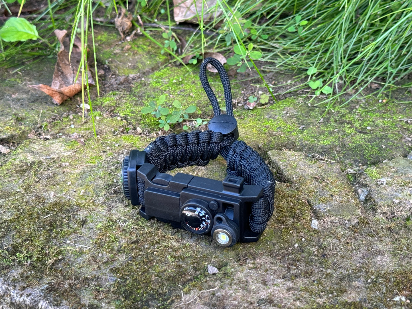 MultiMighty Paracord Survival Bracelet